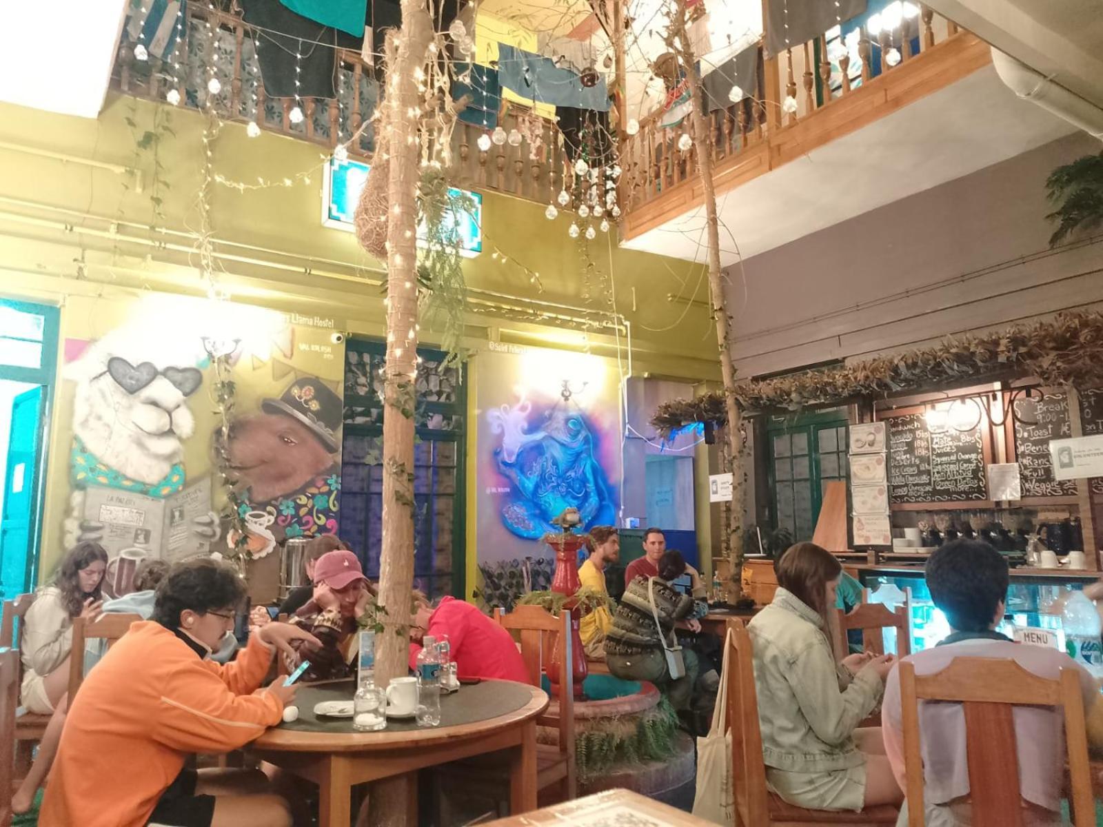 לה פאז Saint Peter'S Llama Hostal מראה חיצוני תמונה